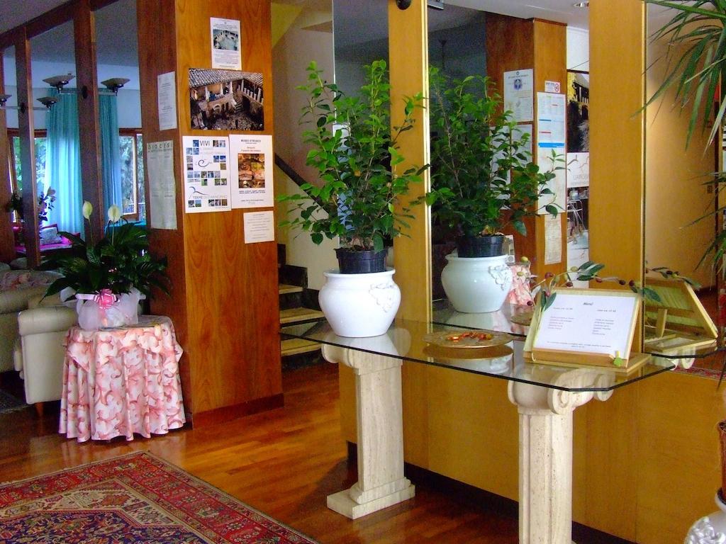 Hotel Rinascente Chianciano Terme Buitenkant foto