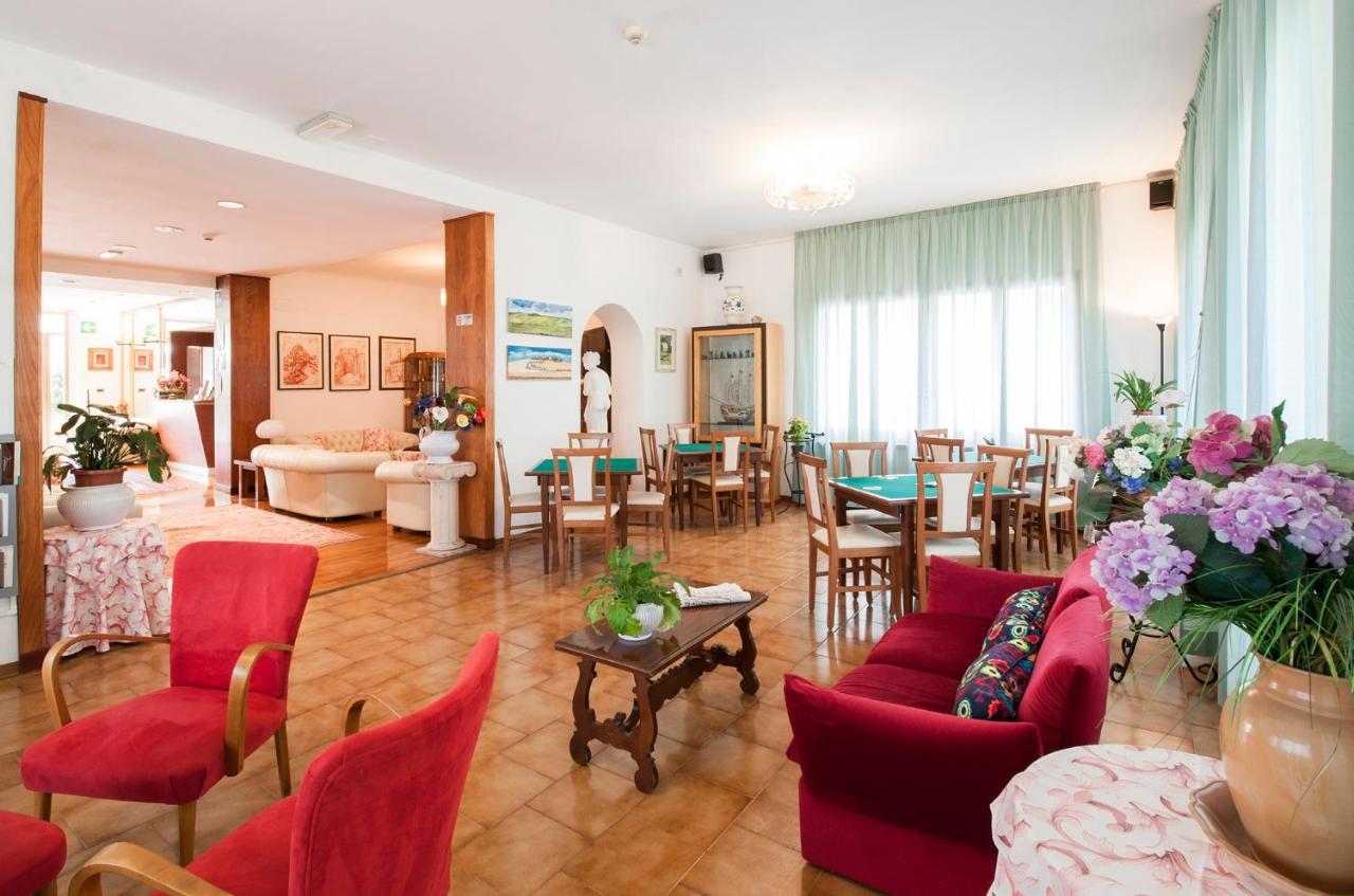 Hotel Rinascente Chianciano Terme Buitenkant foto
