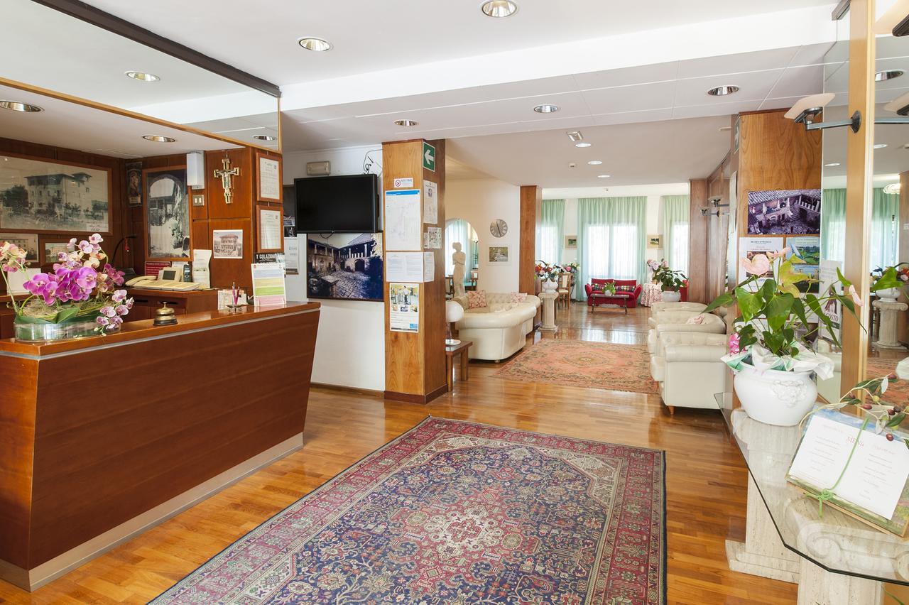 Hotel Rinascente Chianciano Terme Buitenkant foto